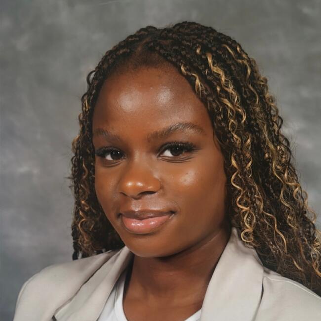 Babysitter in Cachan: Kayilah