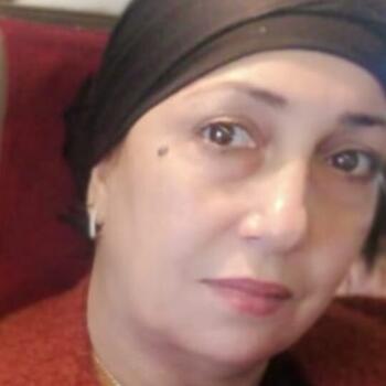 Babysitter Beni Yakhlef: Khadija