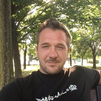 Lavoro per babysitter a Caino: lavoro per babysitter Pietro