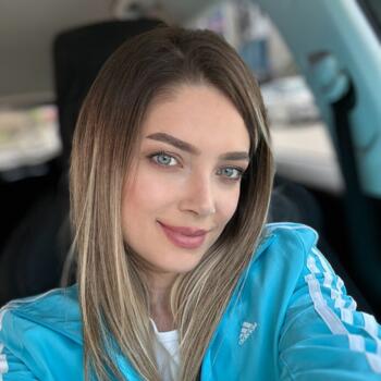 Babysitter in Istanbul: Tugba