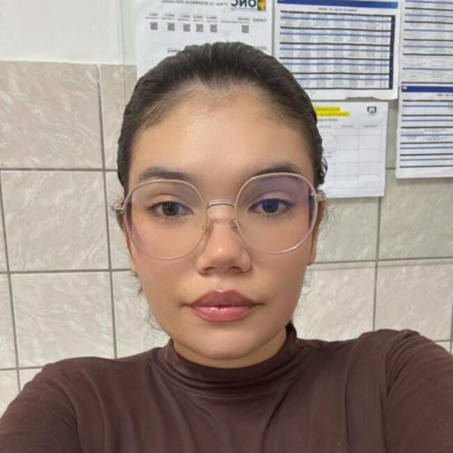 Babysitter in Caruaru: Andresa