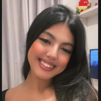 Babá em Curitiba: Anne Louise