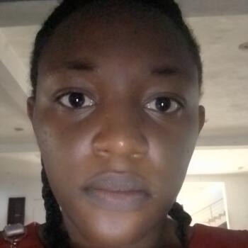 Babysitter in Ibadan: Gloria