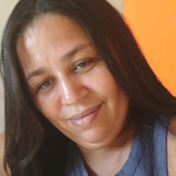 Babysitter in Remígio: Aline