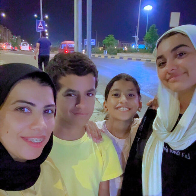 وظيفة جليسة أطفال في القاهرة: OLA