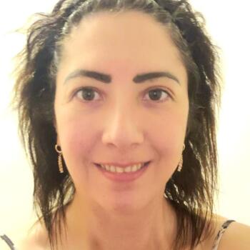 Trabajo para niñera en Santiago de Chile: trabajo de niñera Paola