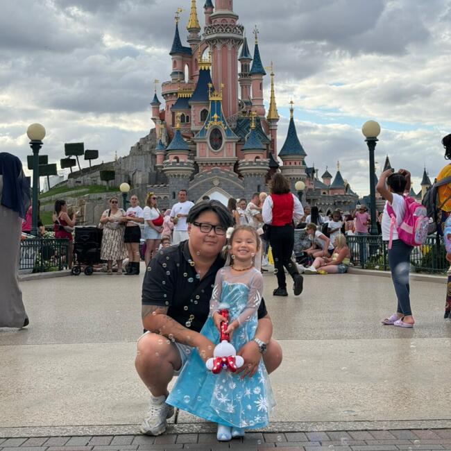 Babysitting job in Budapest: Jiesheng