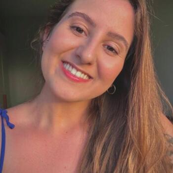 Babysitter Itajaí: Camile