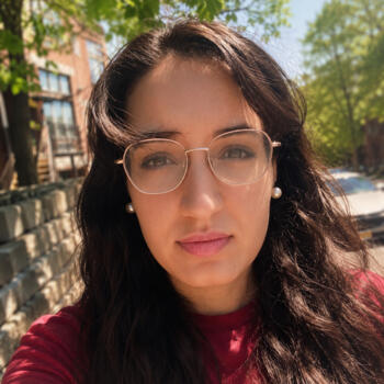 Nounou à Montréal: Nour