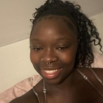 Babysitter in Endicott (New York): Imanni