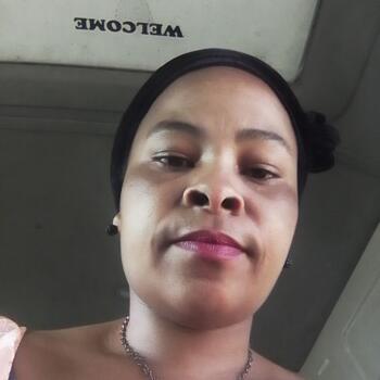 Nanny in Inanda: Ziningi nguse