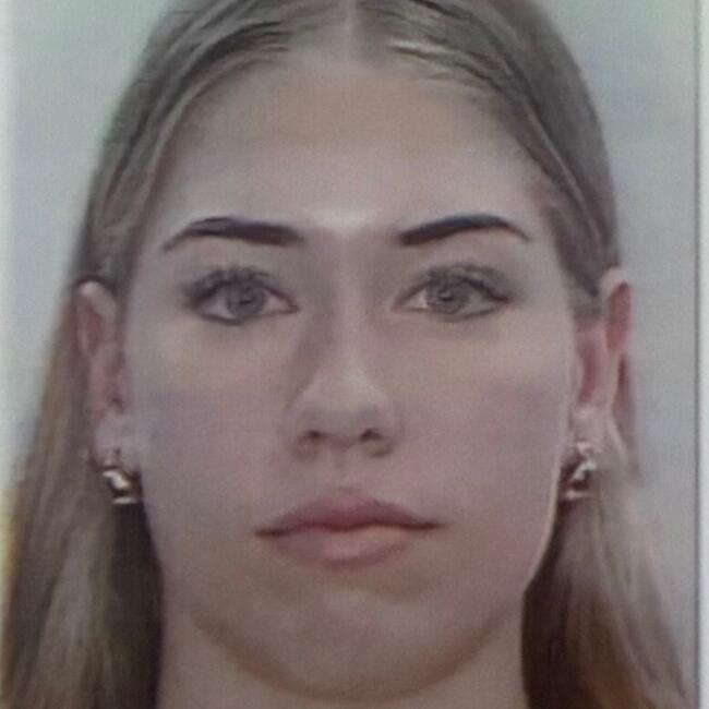 Babysitter in Mackay: Rylea