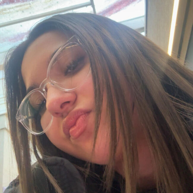 Babysitter in Hanau: Alija