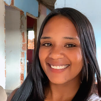 Babá em São José dos Campos: KAYLANE