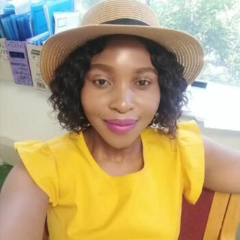 Babysitter Warsaw: Linda