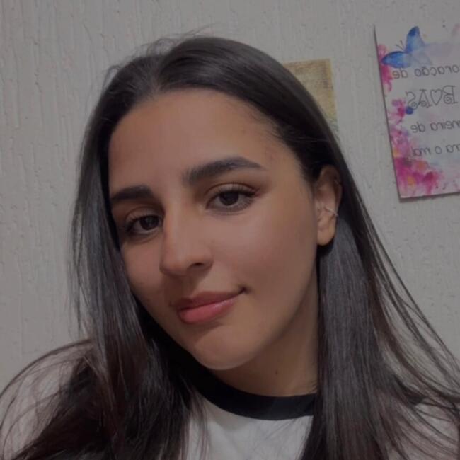 Babysitter in São Paulo: Julia