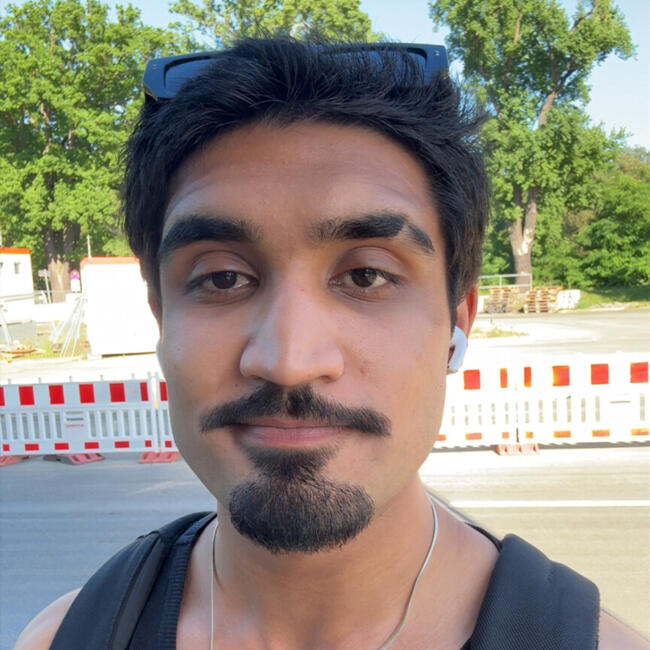 Babysitter in Berlin: Mouaz
