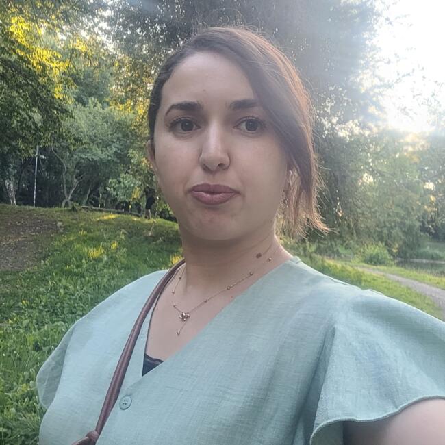 Babysitter in Quiévrechain: Lydia