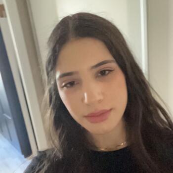 Babysitter in Oslo: Nada