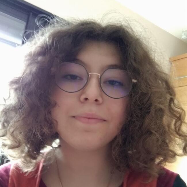 Babysitter in Meuilley: Anays