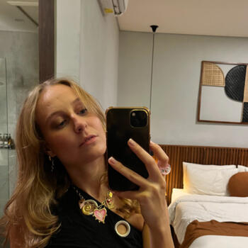 Babysitter in Basel: Emma