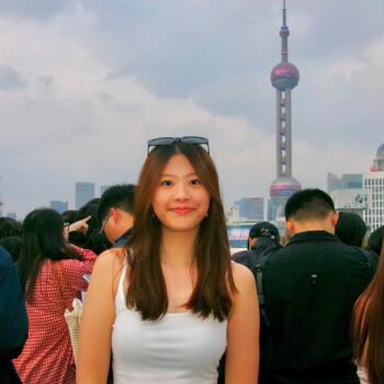 Babysitter in Singapore: Ashley