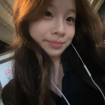 Babysitter in Singapore Island: Alicia