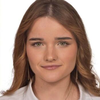 Niñera en La Coruña: Lucia