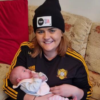 Babysitter in Waterford: Laura