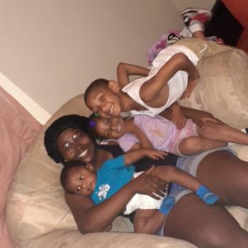 Babysitter St Louis: Janaya