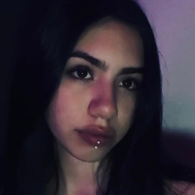 Babysitter in Coyhaique: Valentina