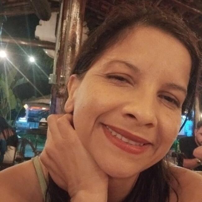 Babysitter in Blumenau: Rose