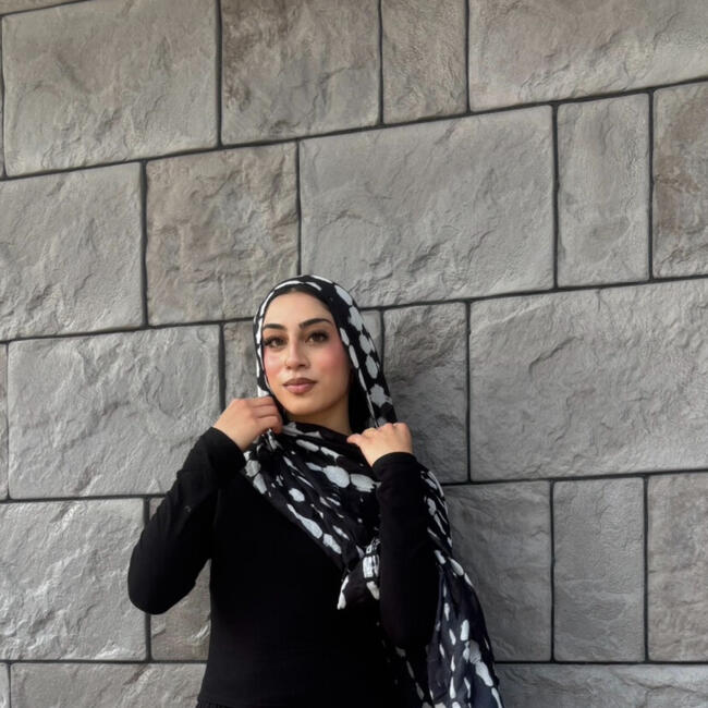 Babysitter in Calgary: Maryam