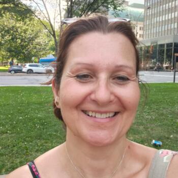 Babysitter in Vion (Auvergne-Rhône-Alpes): Valérie