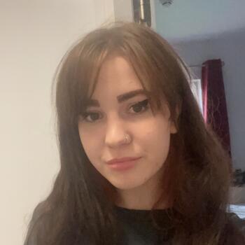 Babysitter in York: Caitlin