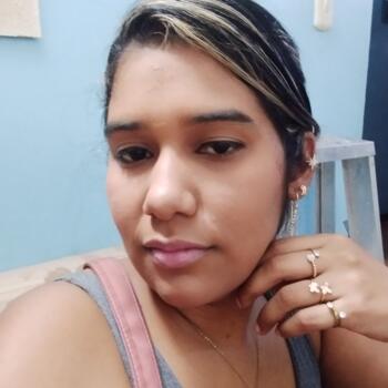 Babysitter Pimentel: Steffani