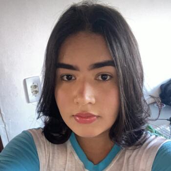 Babysitter in Maceió: Tâmara