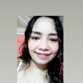 Babysitter in Natal: Maria