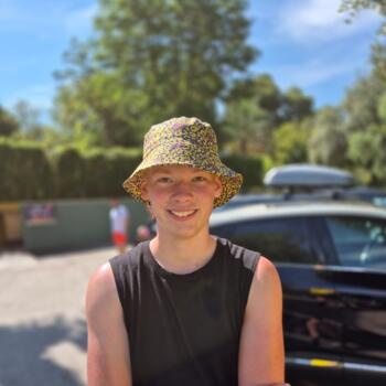 Babysitter Antwerp: Brent