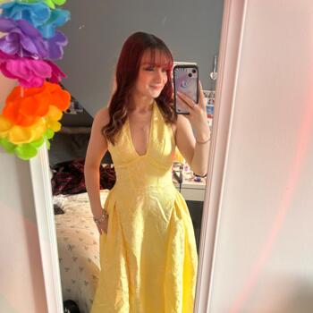 Babysitter in Drogheda: Chelsi