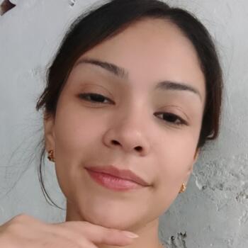 Babysitter Caracas: Arlin