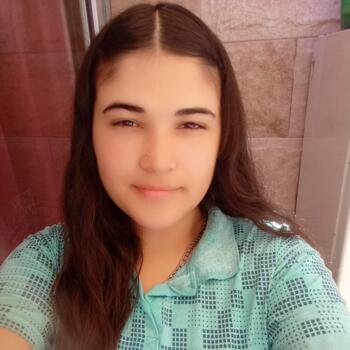 Niñera en Barros Blancos: Morena