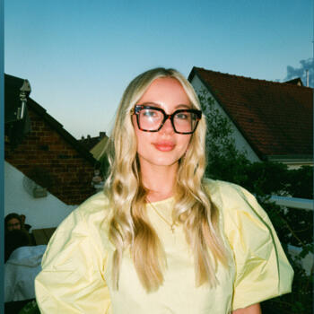 Babysitter in Frankfurt am Main: Charlize