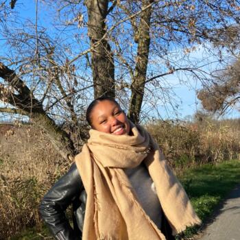 Baby-sitter Lunel: Noelly