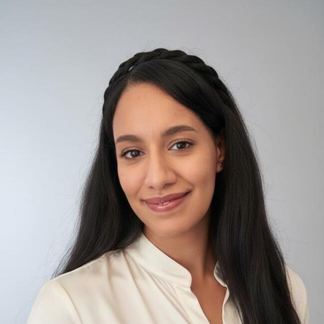 Babysitter in Saint-Denis: Habiba