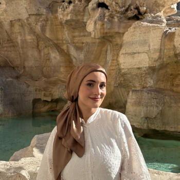 Baby-sitter in Reims: Rania