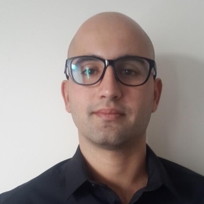 Babysitting job in San Juan de Aznalfarache: Ronald