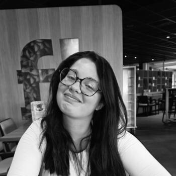 Babysitter Saint-Quentin: Elise MONNAERT