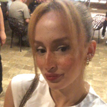 Babysitter in Tangier: Hajar