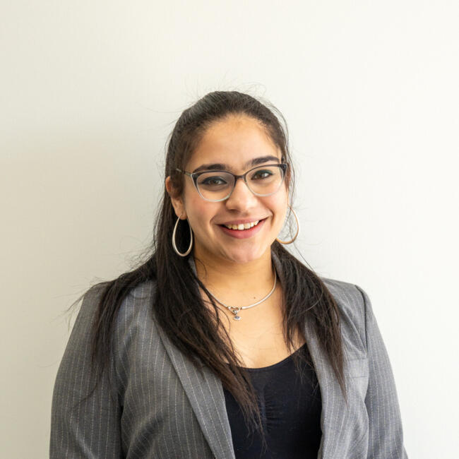 Babysitter in Melbourne: Gurnoor